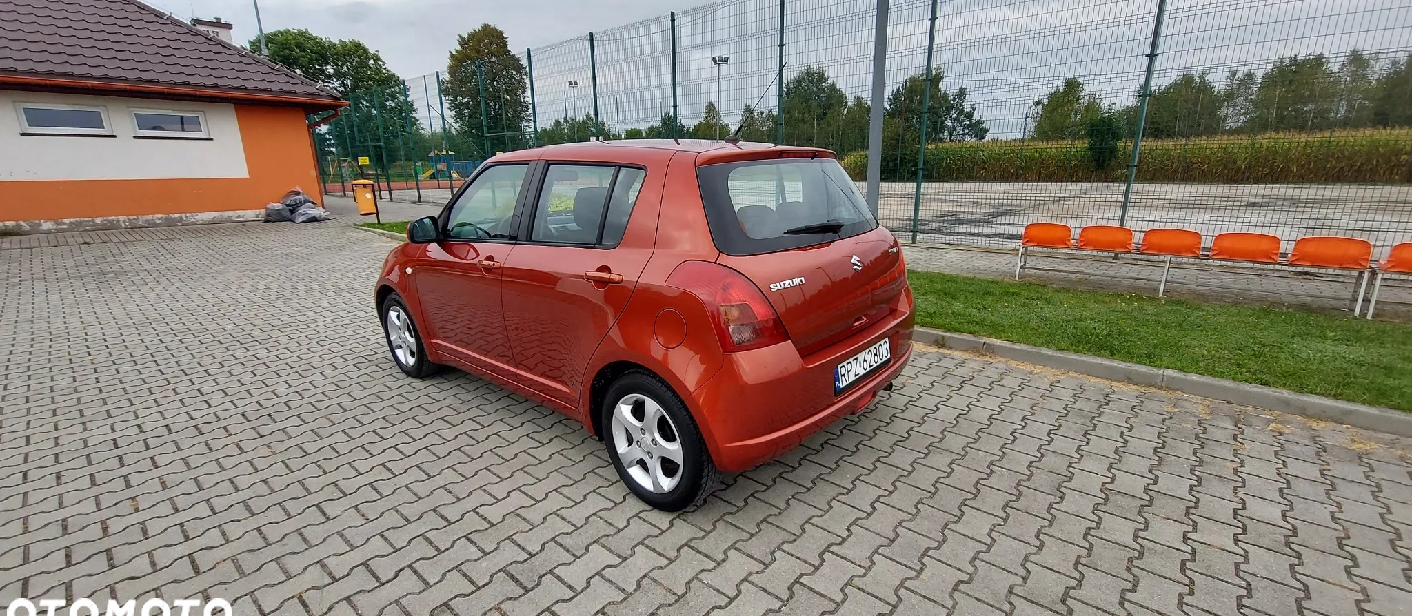 Suzuki Swift cena 18900 przebieg: 151000, rok produkcji 2007 z Hel małe 232